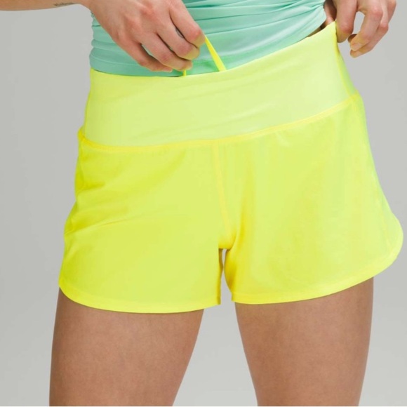 Lululemon Speed Up Mid-Rise Short 4"
Highlight Yellow - Picture 5 of 9